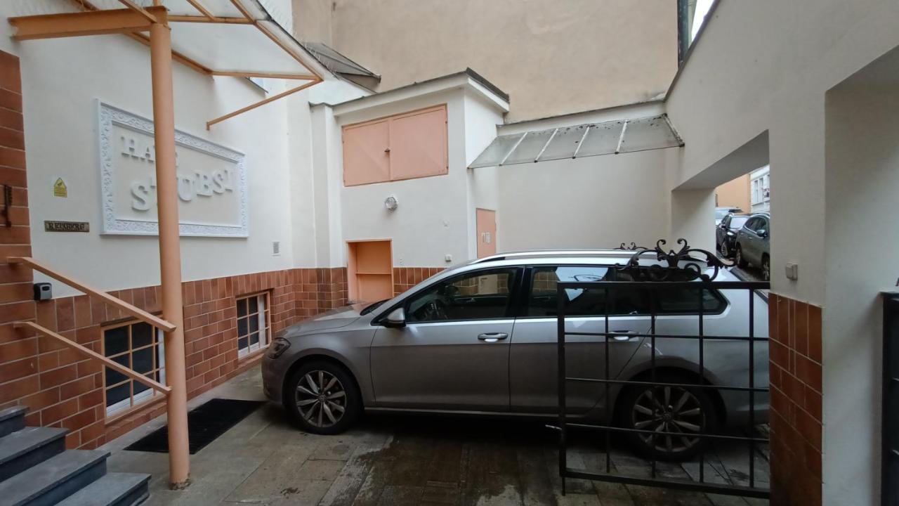 Apartments Stubsi With Colonnade View Karlovy Vary Bagian luar foto
